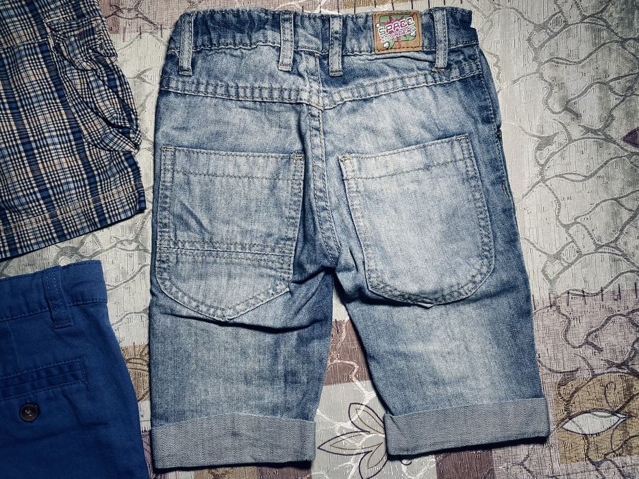 СРОЧНО! Шорты, джинсы из Европы. Для мальчиков. Размер 3-5 лет.