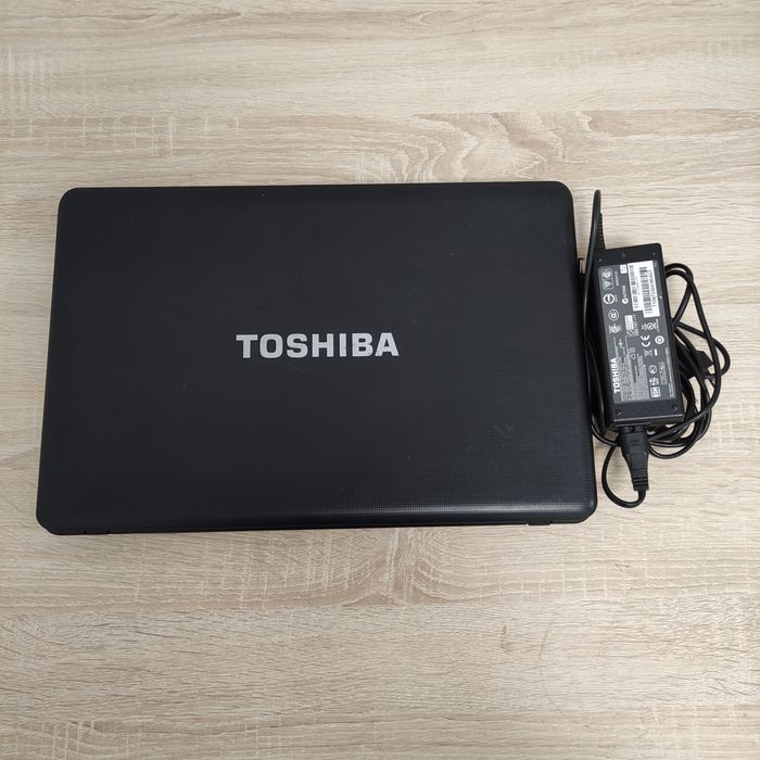 Ноутбук рабочий с играми