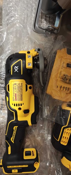 Инструменти DeWalt