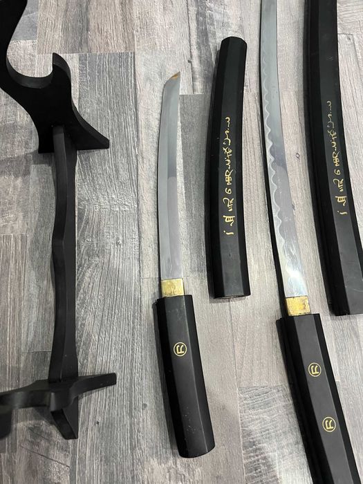 Японски меч, комплект от три броя