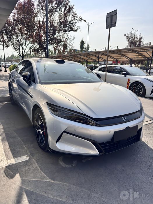 BYD Han L 2.7s  eng fulli
