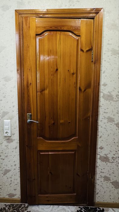 Продам деревянные двери