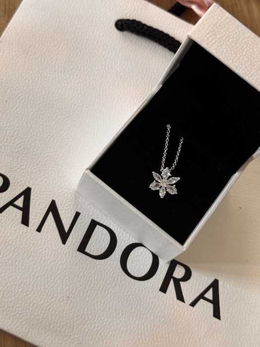 Пандора колие Pandora
