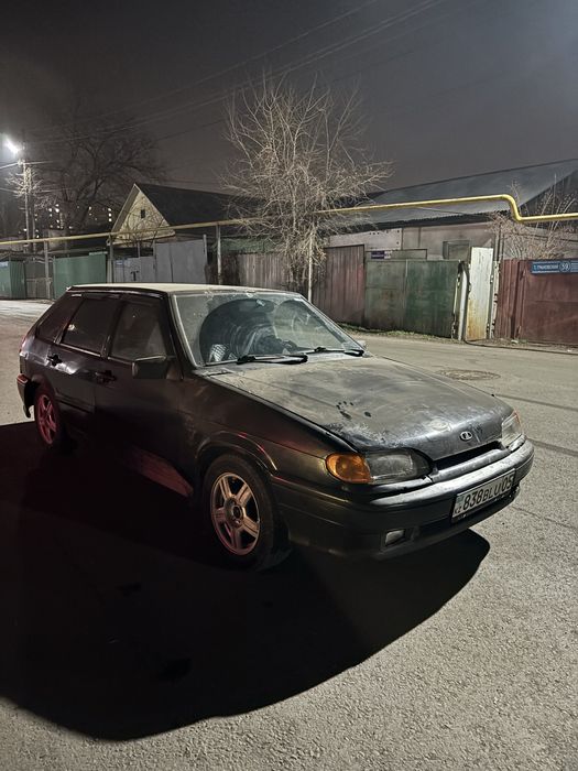 Продам машину Lada 2114