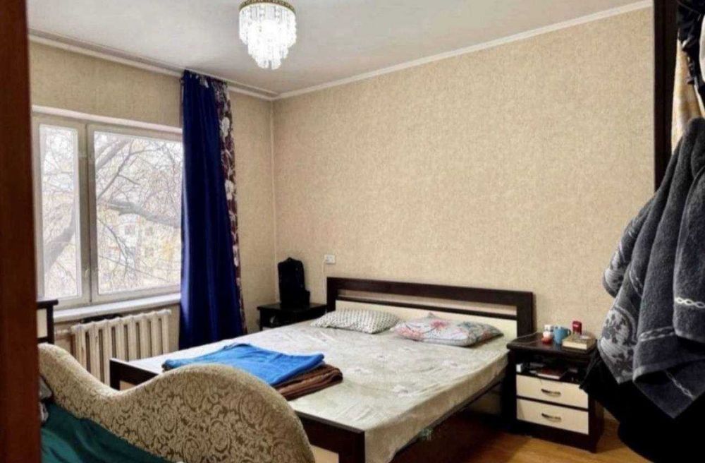 3/3/4 на Дархан Ор Bon кафе,Ташкент гулари , клиника тобиас