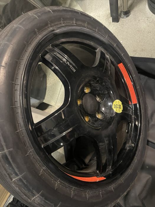 Резервна гума / Патерица за Мерцедес 19ка