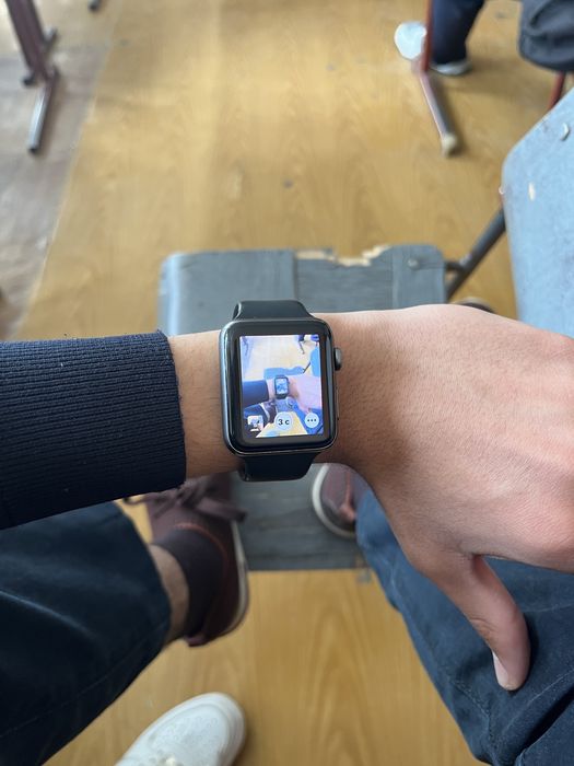 Apple watch 3 siries 42 mm america