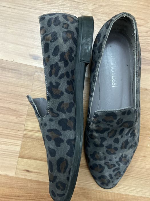 Лоферы женские 37 р(замшевые) Mario Rossi