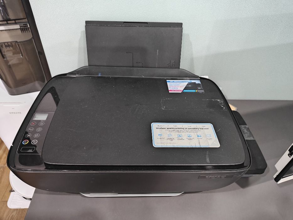 HP DeskJet GT 5820