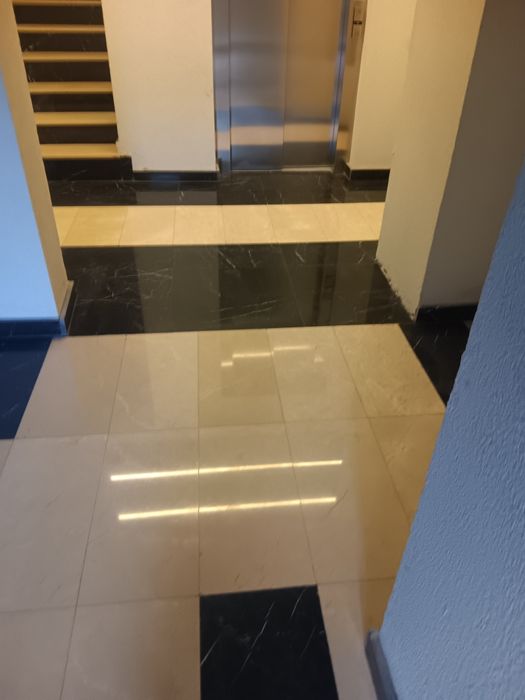 Șlefuit lustruit marmură mozaic, granit și beton.