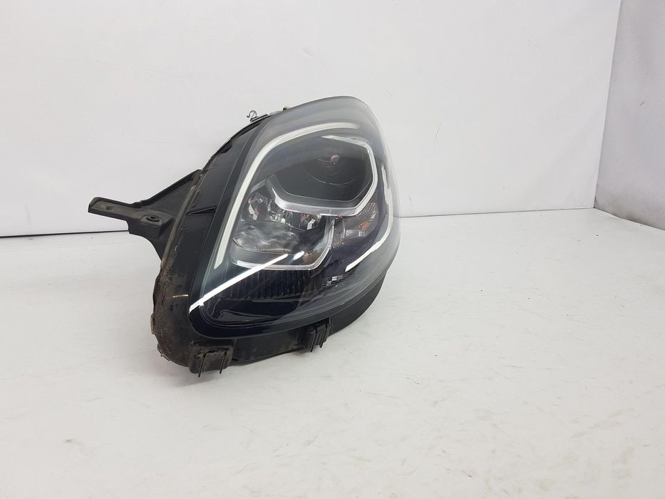 Far stanga Full Led Ford Puma dupa 2019