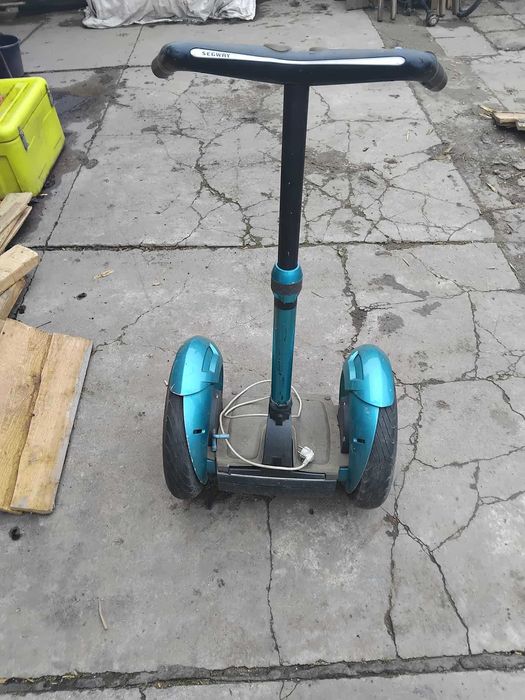 Trotineta este defecta