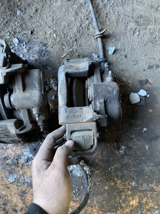 Продам даа супорта в сборе нива 21214