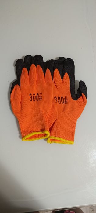 Продам рабочие варежки руковицы и перчатки