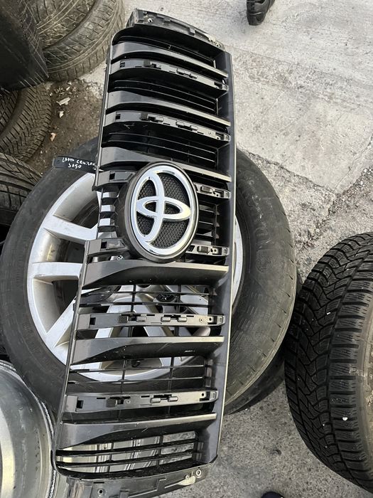 Решетка Toyota Land Cruiser J150 2бр