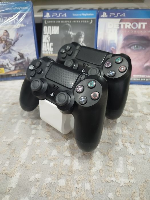 Sony Playstation 4 Slim в идеальном состоянии 1000gb