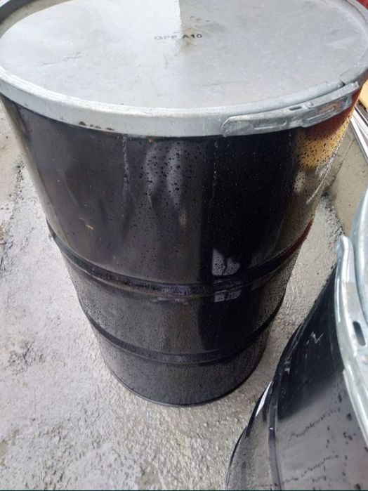 Продаются металлические бочки