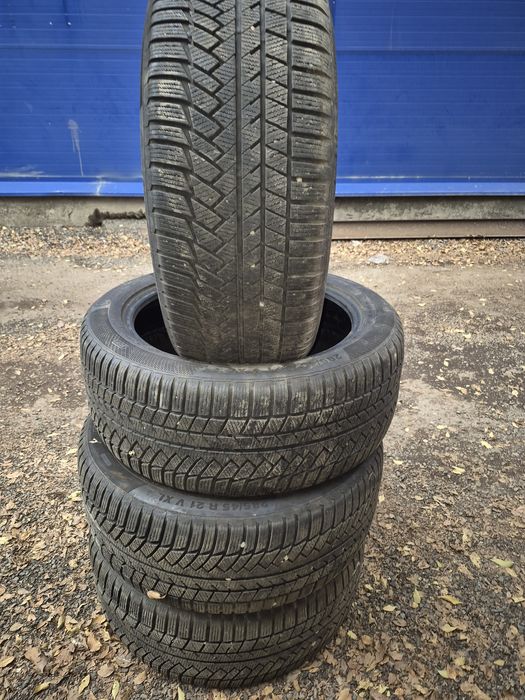 Шины зимние 285/4521