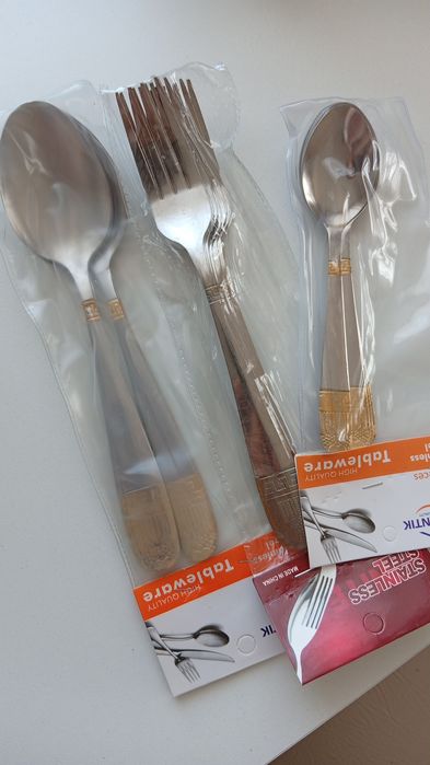 Продам новый столовый  набор