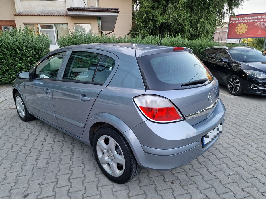 Opel Astra 2007 Motor 1.3cdti 90cp Cutie Automata , Inmatriculata RO