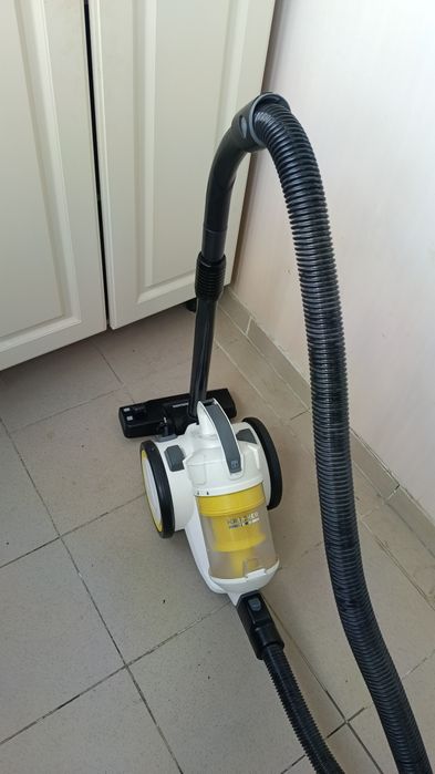 Пылесос Karcher VC3 premium