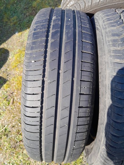 Disponibile ce se vede in poze