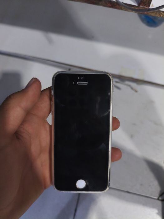 Iphone5s ideal xolatda 32 gb