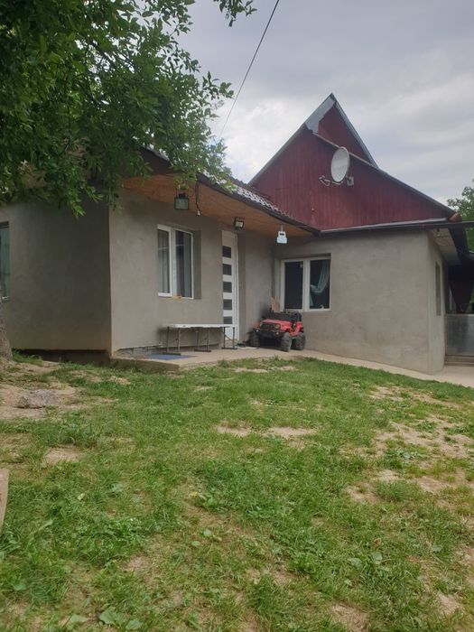 Casă bătrânească  și teren comuna Mărgineni