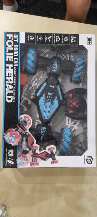 Кола FOLIE HERALD със сензорно дистанционно управление и светещи гуми