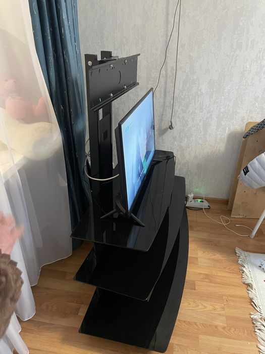 Подставка под телевизор