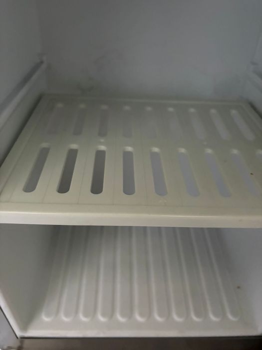 Куллер с нишей для охлаждения напитков