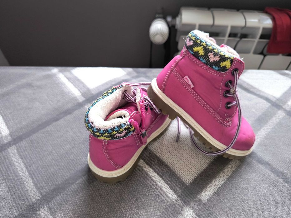 Обувки за бебе, зимни