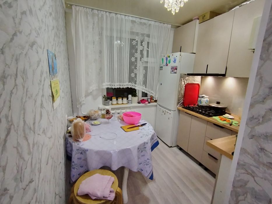 Сатылады. 2 бөлмелі квартира. 45 кв м.