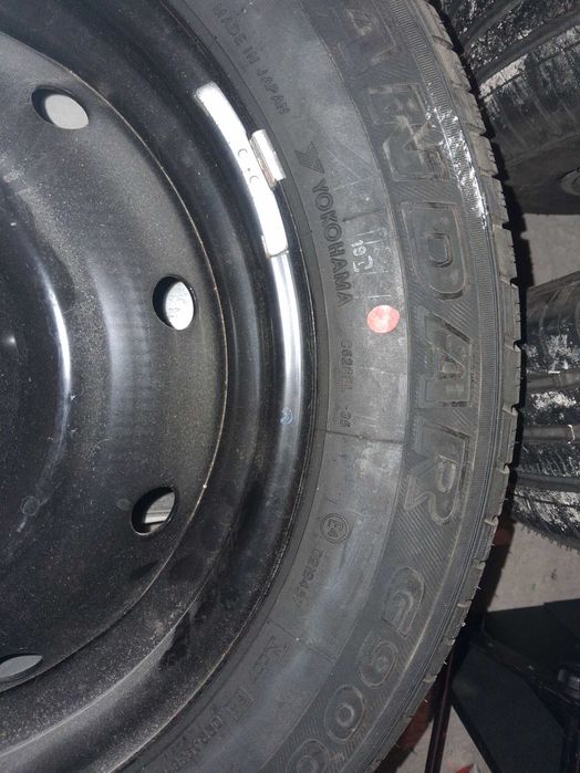 Резерна гума тип патерица за субару