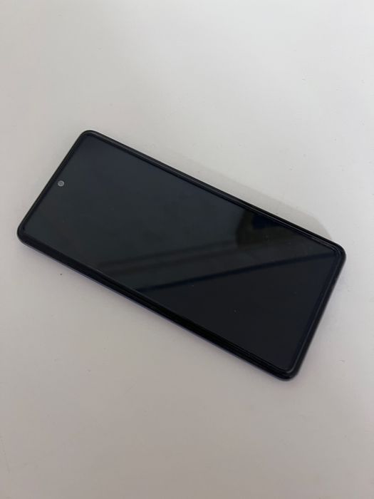 Продаю Samsung A72