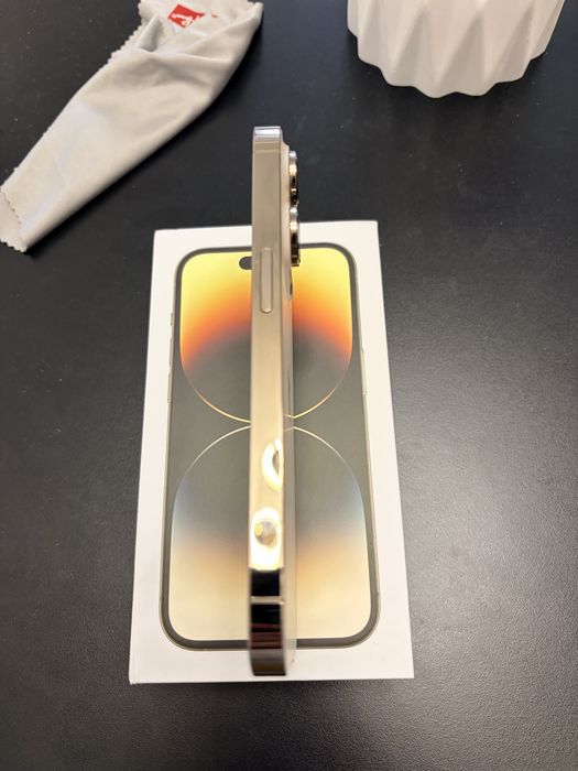 Iphone 14 pro в идеальном состоянии