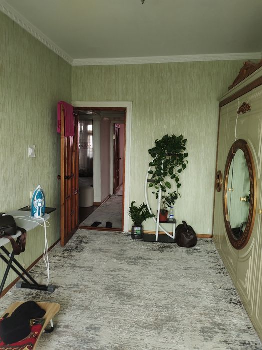 Parkentskiy bozor orqasida kvartira 2_3/4/9