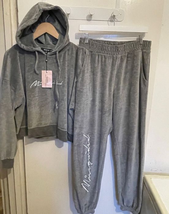 Дамски сет ,плюш