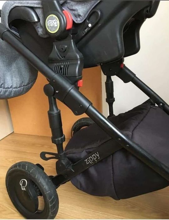 Коляска Tutis Pia 3 в 1.