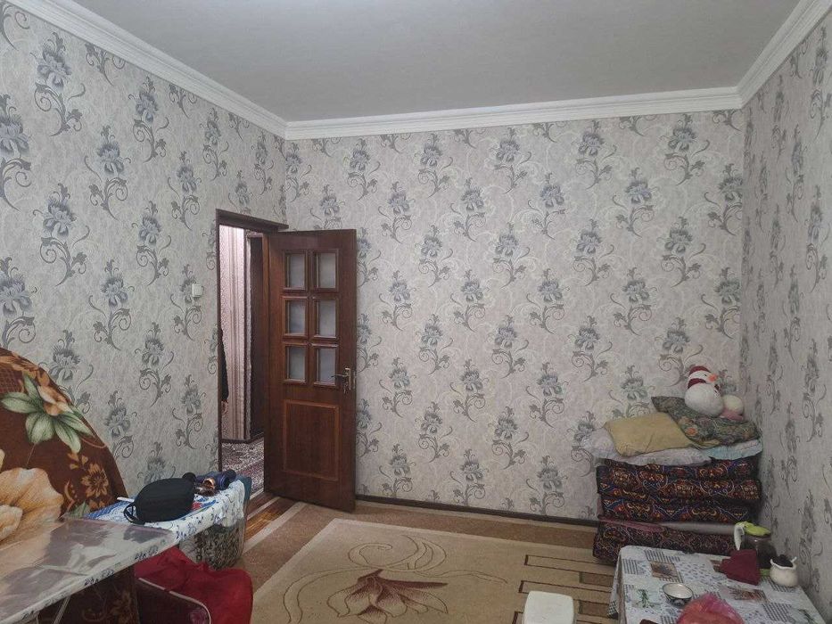 Олмазор тумани.29 араб мактаби. Сотаман : 3/3/5, 70кв, ипотека.