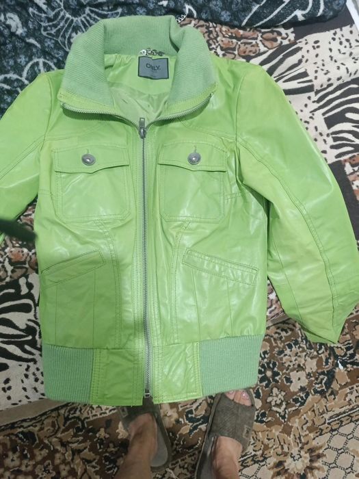 Продам куртку натуральная кожа