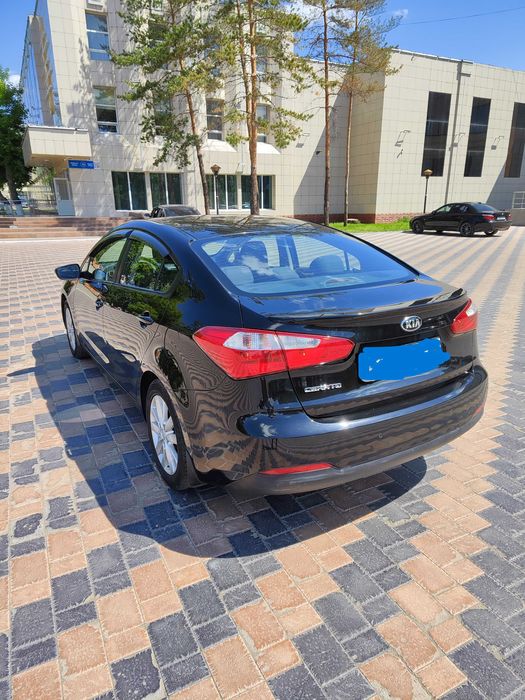 Автомобиль KIA Cerato, 2015 г/в.