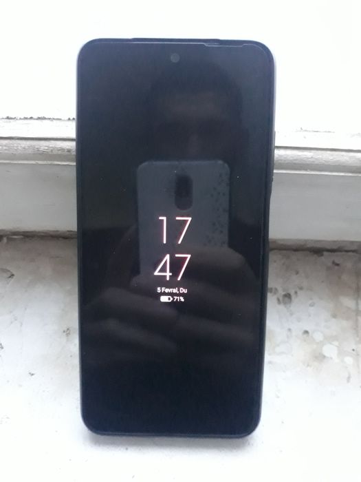 Redmi not 10s 6/64 aybi yoq kar dok yoq aybi yoq zor tel yaxshi mmmmmm
