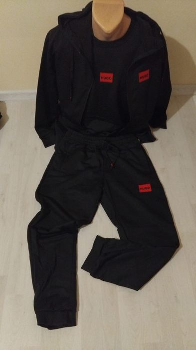 Trening Hugo Boss unisex  din 3 piese.