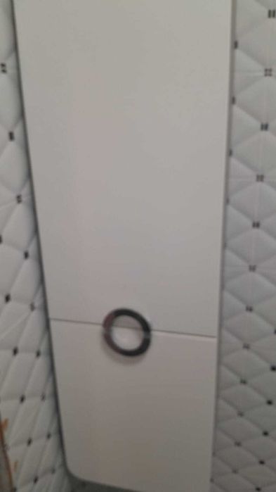 Продам шкаф в ванную б/у