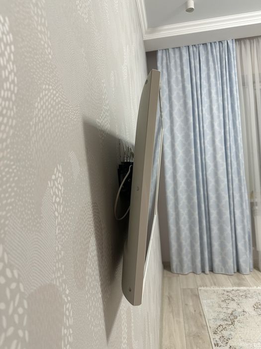 Продам телевизор