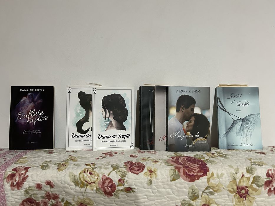 Pachet cărți Dama de Treflă - unele sunt cu scrisoare