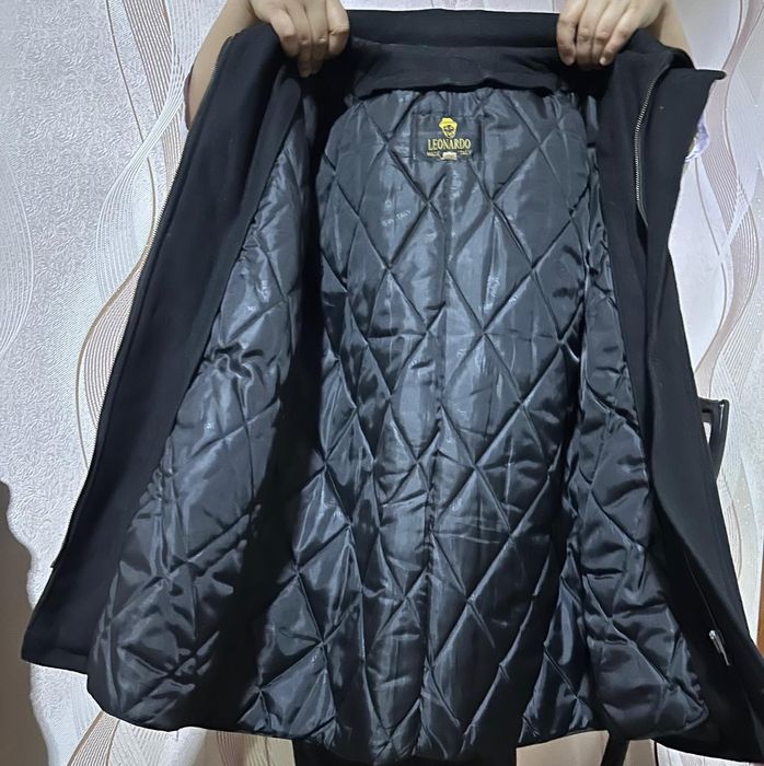 Продам пальто демисезонные