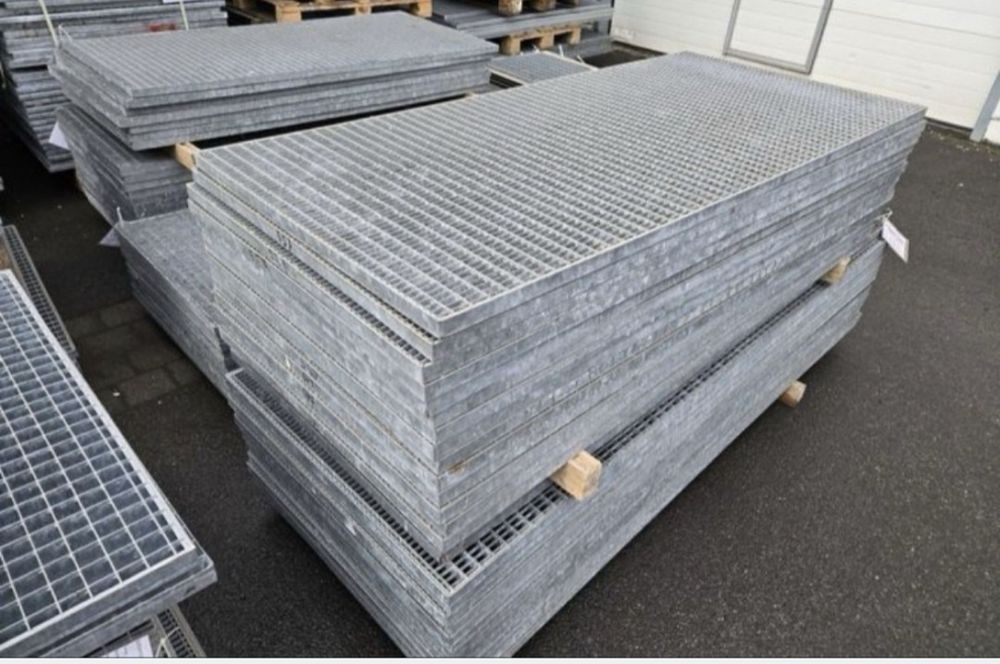 Gratare zincate galvanizate