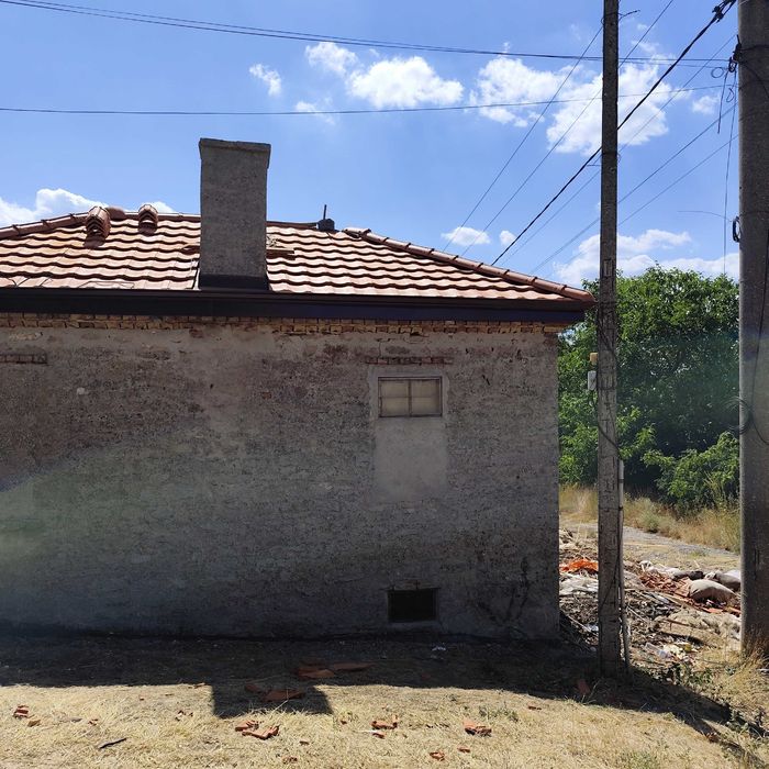 Събаряне и ремонт на покриви, тенекеджийски услуги